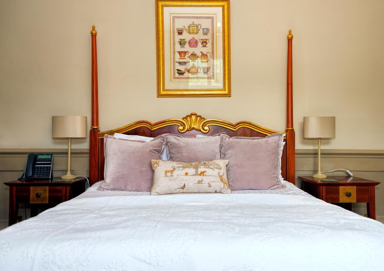 Willington Hall Hotel タルボリー エクステリア 写真